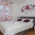 Lavender & Mint Апартаменты *