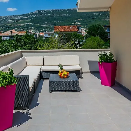 Lavender & Mint Apartmán Kaštela